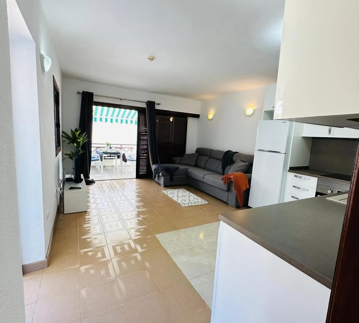 Victoria Court 2 Los Cristianos Apartmán