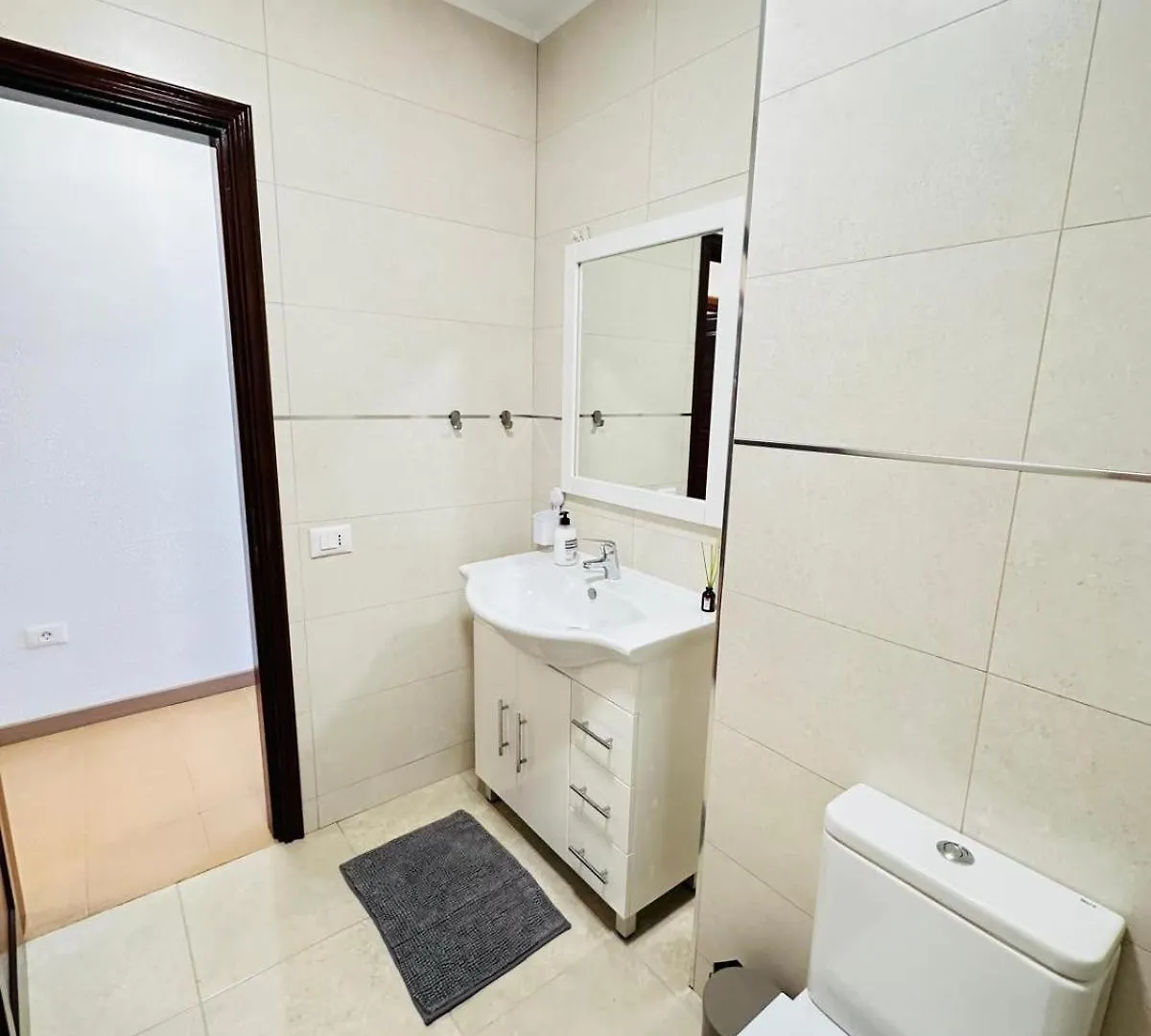 아파트 Victoria Court 2 Los Cristianos